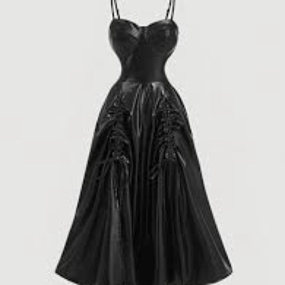 ‼️NWT‼️SHEIN Black Ruched Spaghetti Strap Corset Dress Size Small 4 - Picture 3 of 9